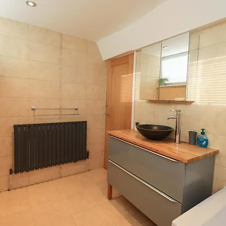 Highfield * Windermere